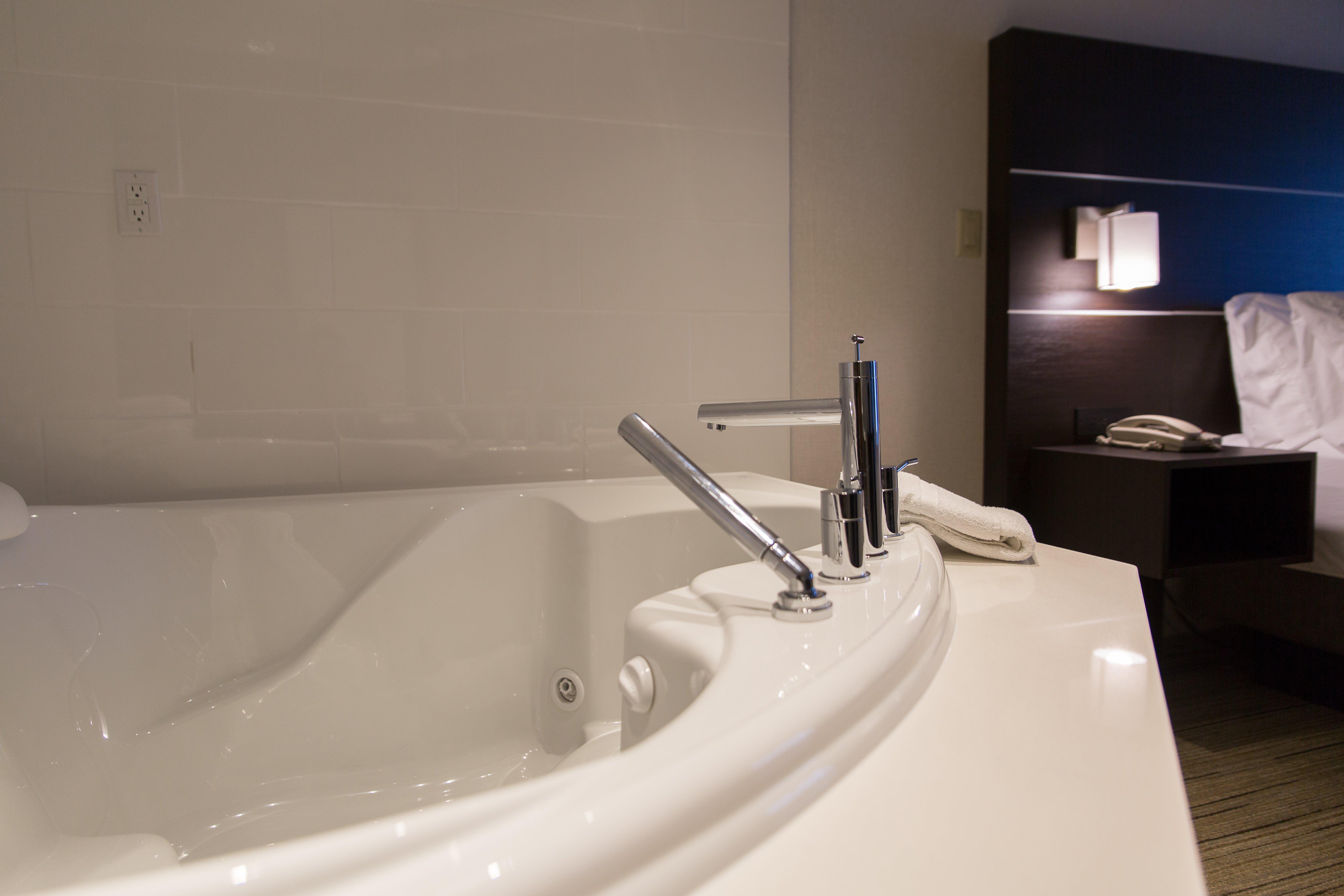 Holiday Inn Express Brampton By Ihg Εξωτερικό φωτογραφία