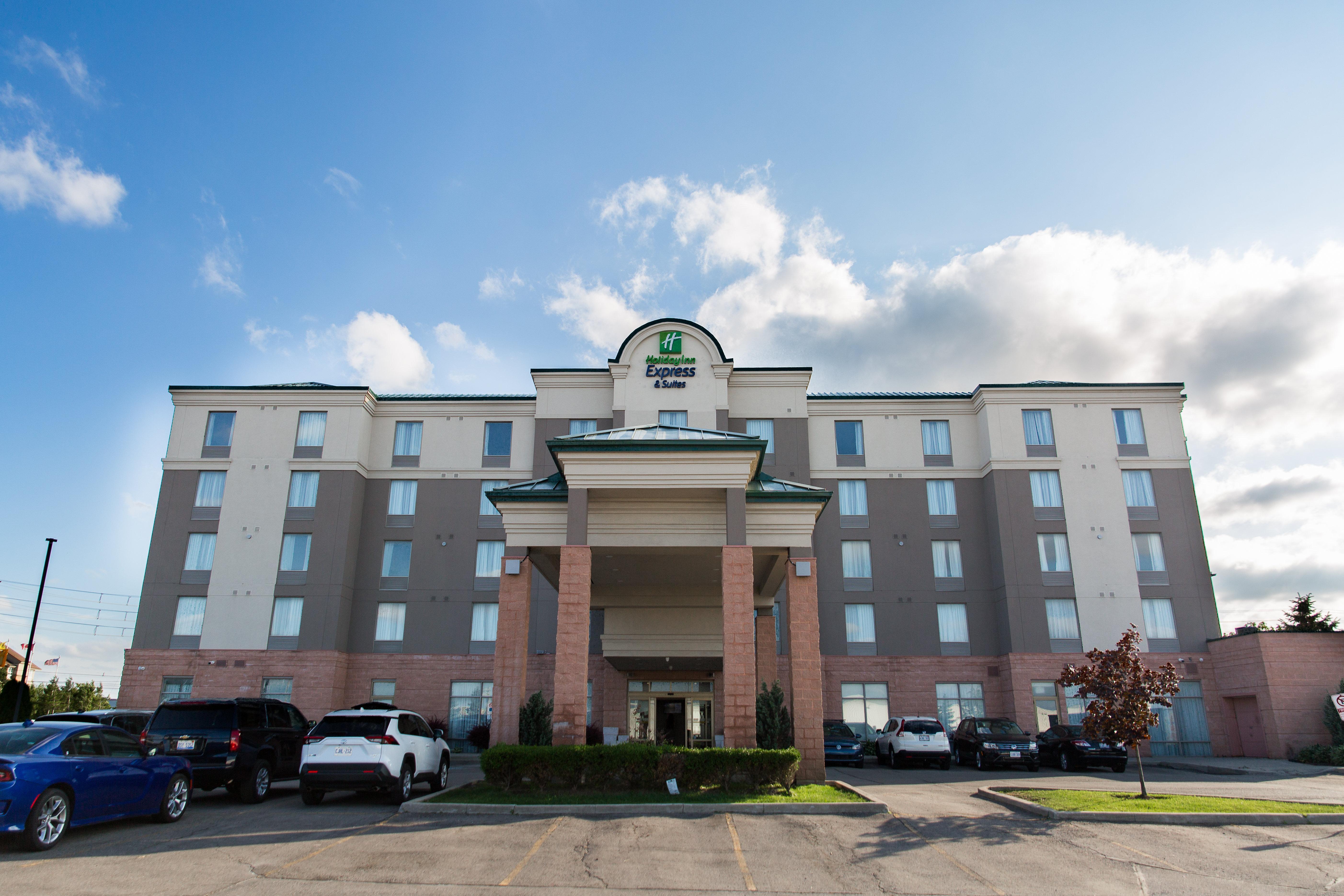 Holiday Inn Express Brampton By Ihg Εξωτερικό φωτογραφία